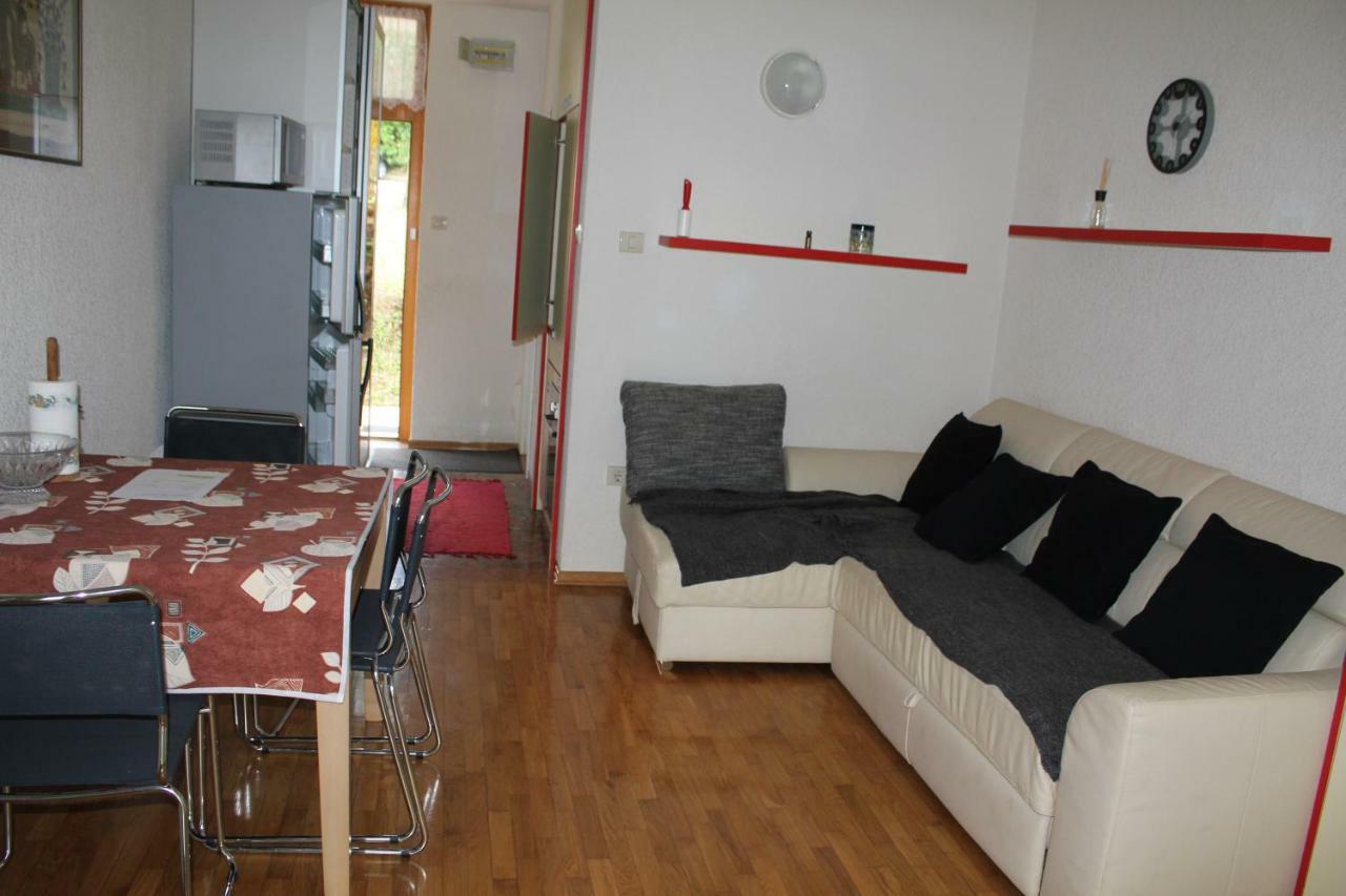 Апартаменты Apartmajsko Naselje Zusterna Копер Экстерьер фото
